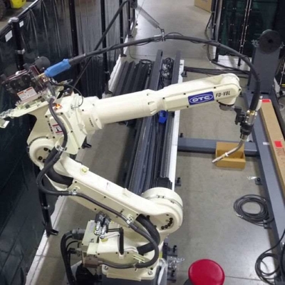 アルクウェルダー DM500 重量 51kg ロボットアーム付き ウェルディングステーション自動化 他のアルクウェルダーと同様に